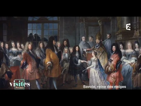 vittoria de savoie rayonne à paris lors du défilé miu miu